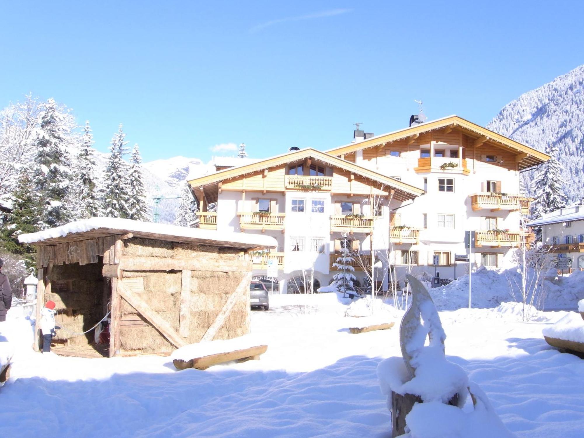 Casa Elisa Apartment Pozza di Fassa Exterior photo
